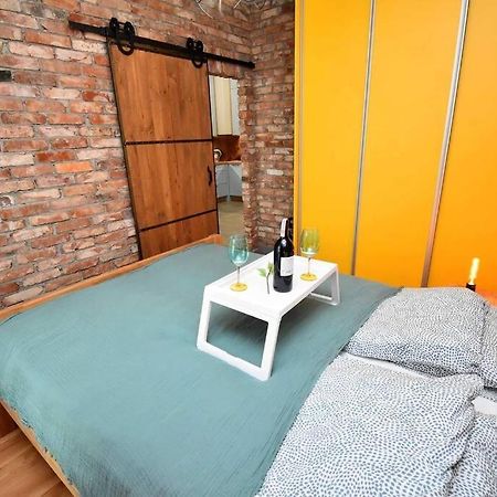 Apartament Blue Bastion Walowa 23C Z Klimatyzacja I Miejscem Parkingowym W Podziemnym Parkingu Danzica Esterno foto